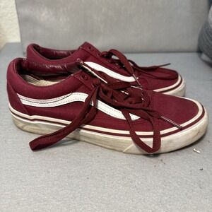 Vans Burgundy  Canvas Low Top Shoe Mens 6.0 Womens 7.5 Style 614992 Classic